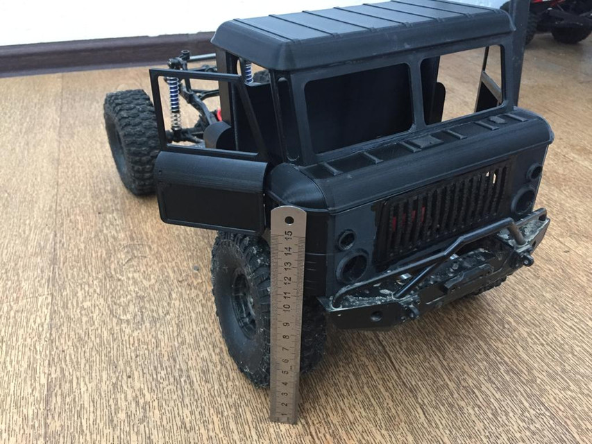 RC 1/10 _ GAZ-66